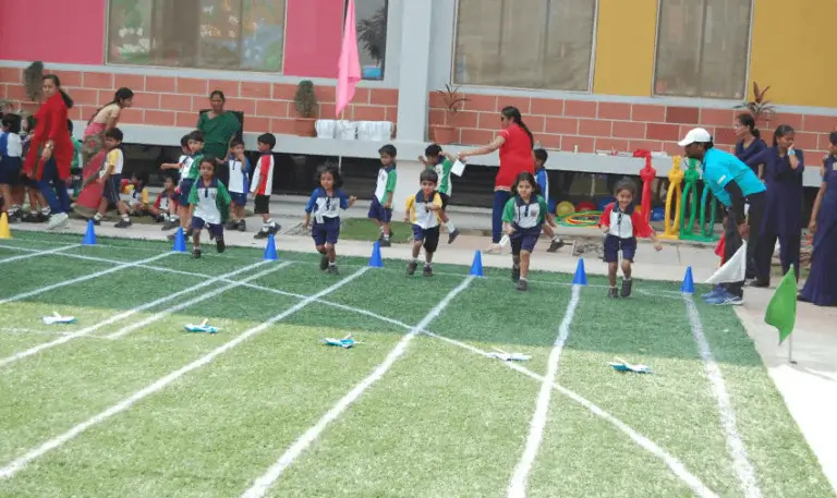 The Importance of Extracurricular Activities in CBSE Education