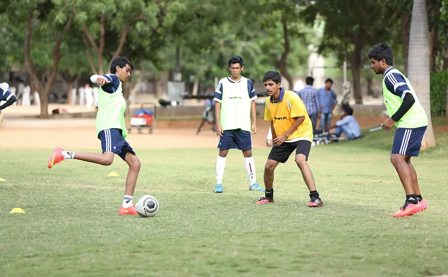 Expansive sports grounds for teamwork and agility
